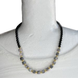 Black Beaded Pink w/Black Cube Stone Necklace 10 inches diameter